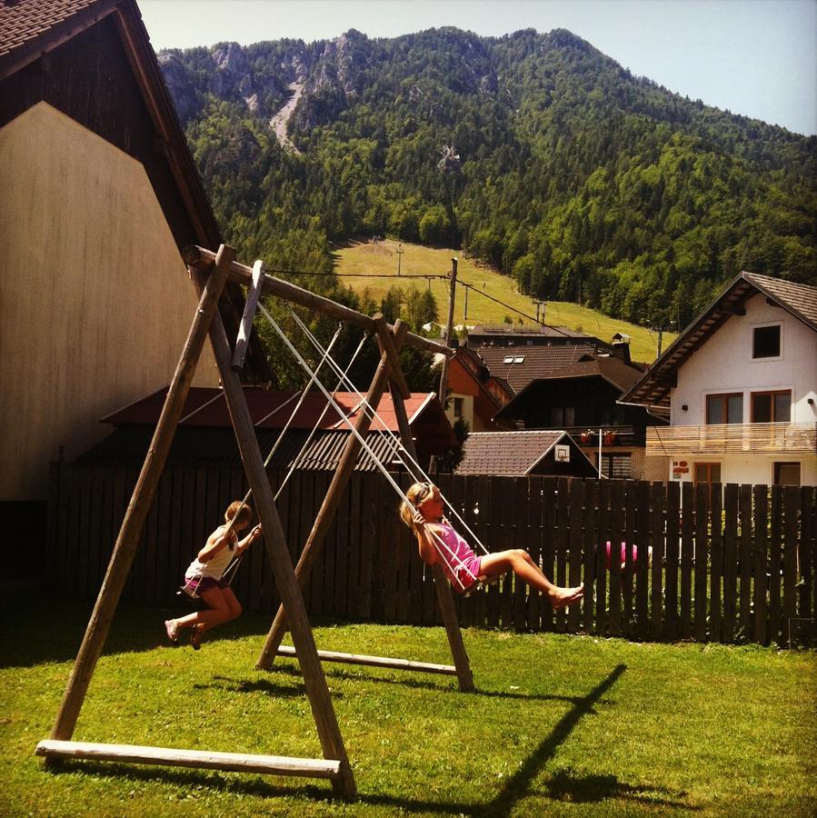House Neza Apartment Kranjska Gora Bagian luar foto